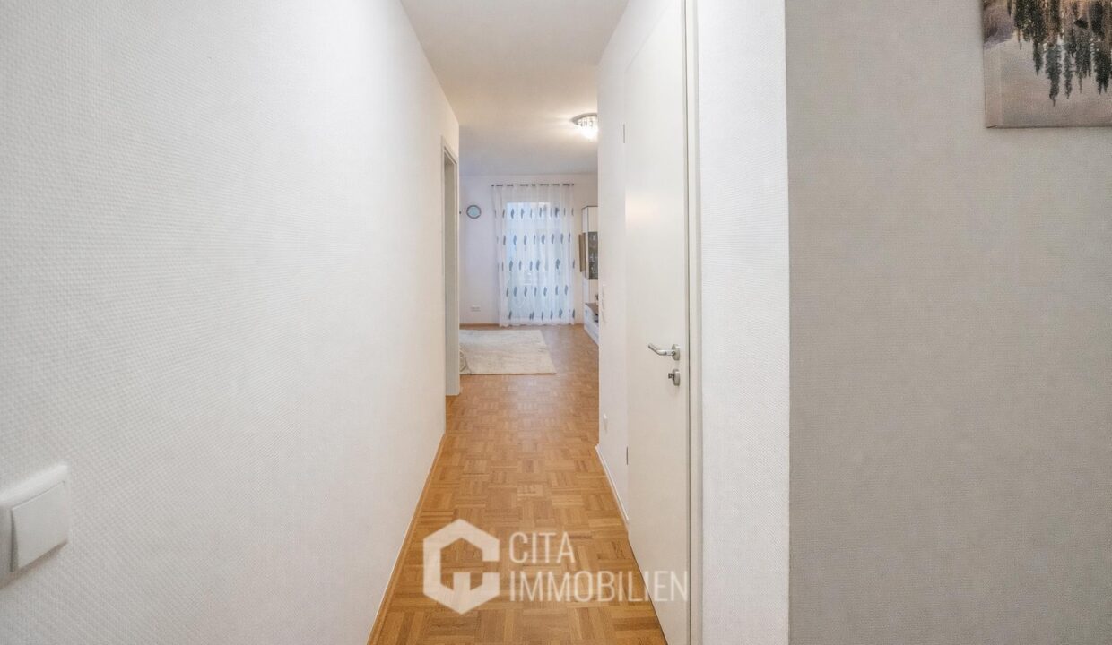 Flur_optimized_FullHD