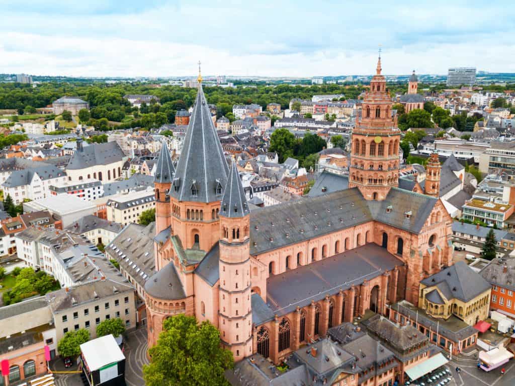 Luftbild Mainzer Dom, historisch, für Immobilienmakler Mainz.