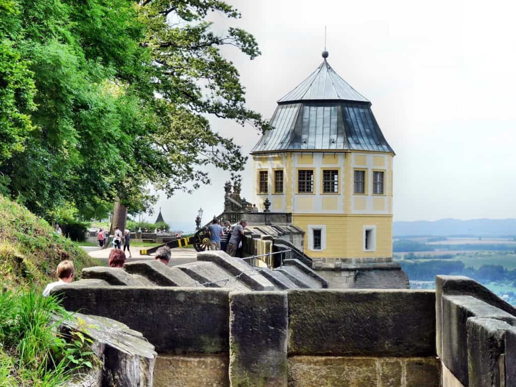 Blick auf das Schloss Königstein. Ihr Immobilienmakler vor Ort - Cita Immobilien